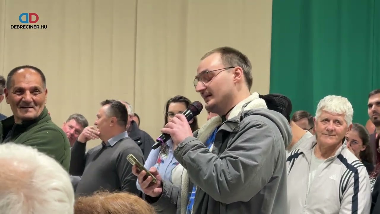 Lázár János vajon válaszolt Murvai Tamás kérdéseire?