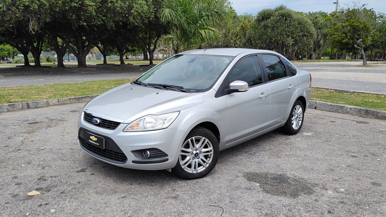 AVALIAÇÃO FORD FOCUS GLX 2.0 16V 2012 CÂMBIO MANUAL E 84.000 KMS - PERSONALCARBRASIL