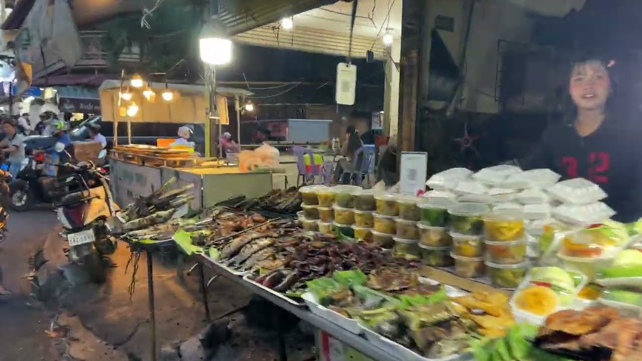 Exploring Daily Local Life & Street Food Scene in Phnom Penh, Cambodia 2025