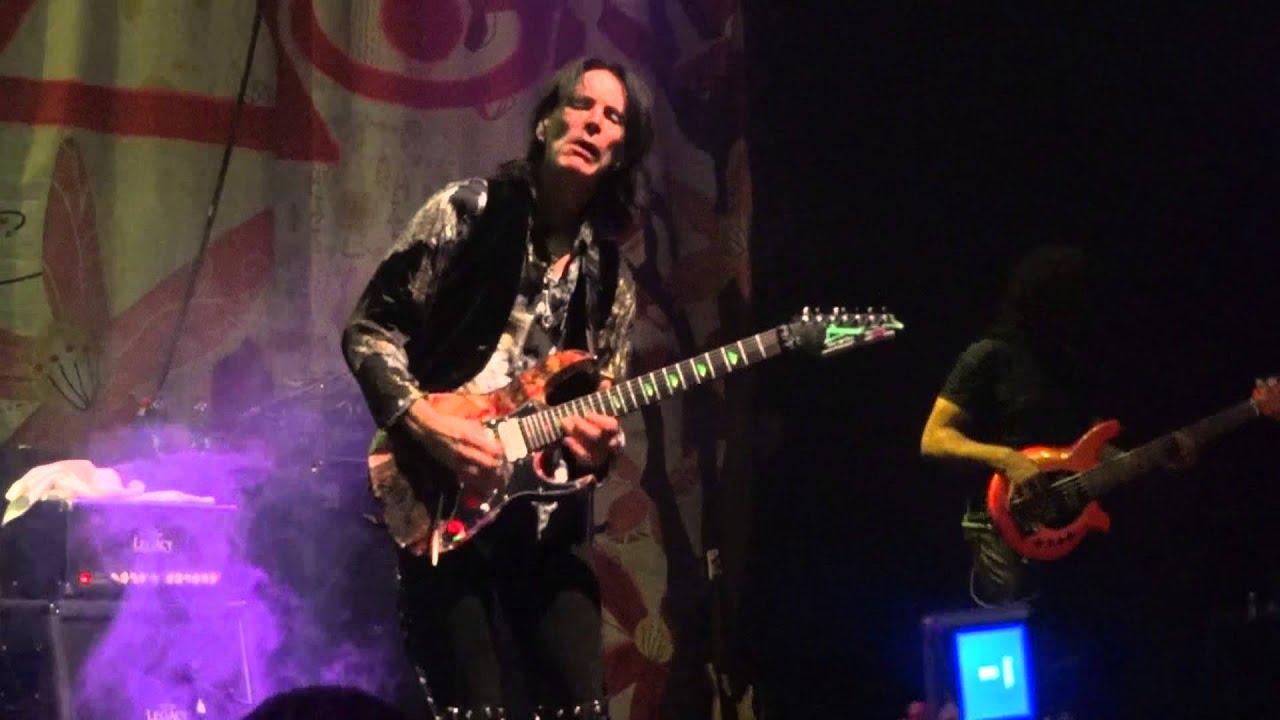 Steve Vai en Chile 2013 @ Weeping China Doll