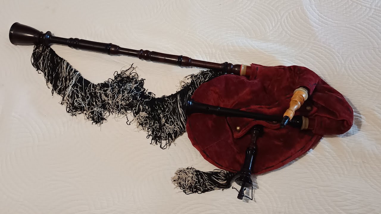 GAITA GALLEGA DE RONQUILLO (gigantes y cabezudos 
