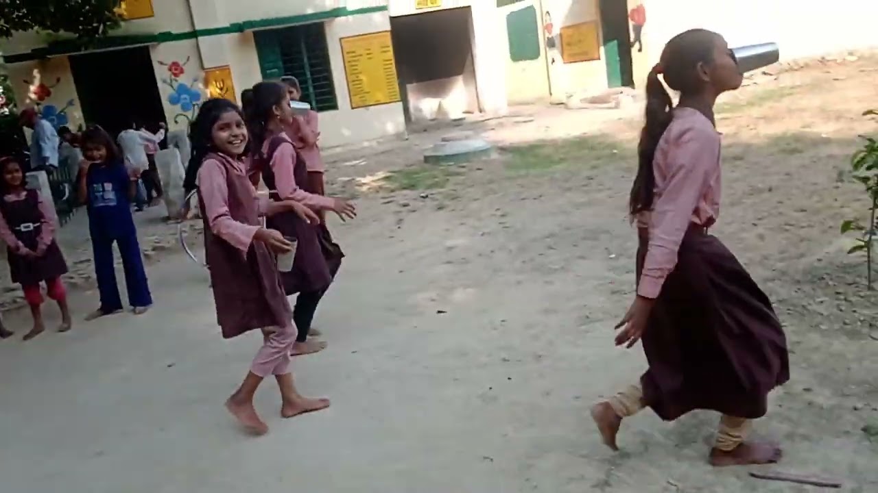School ka maahaul yesa ho ki bacche ghar na jaye