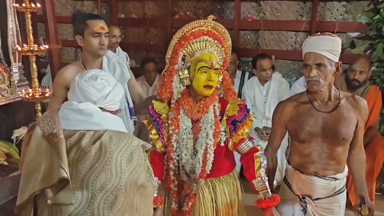 ತಿಬಾರ ಕೊಡಮಂದಾಯಗ್ ಗಗ್ಗರ ಸೇವೆ. ಅತೀ ವಿಶೇಷವಾದ ದೃಶ್ಯ.