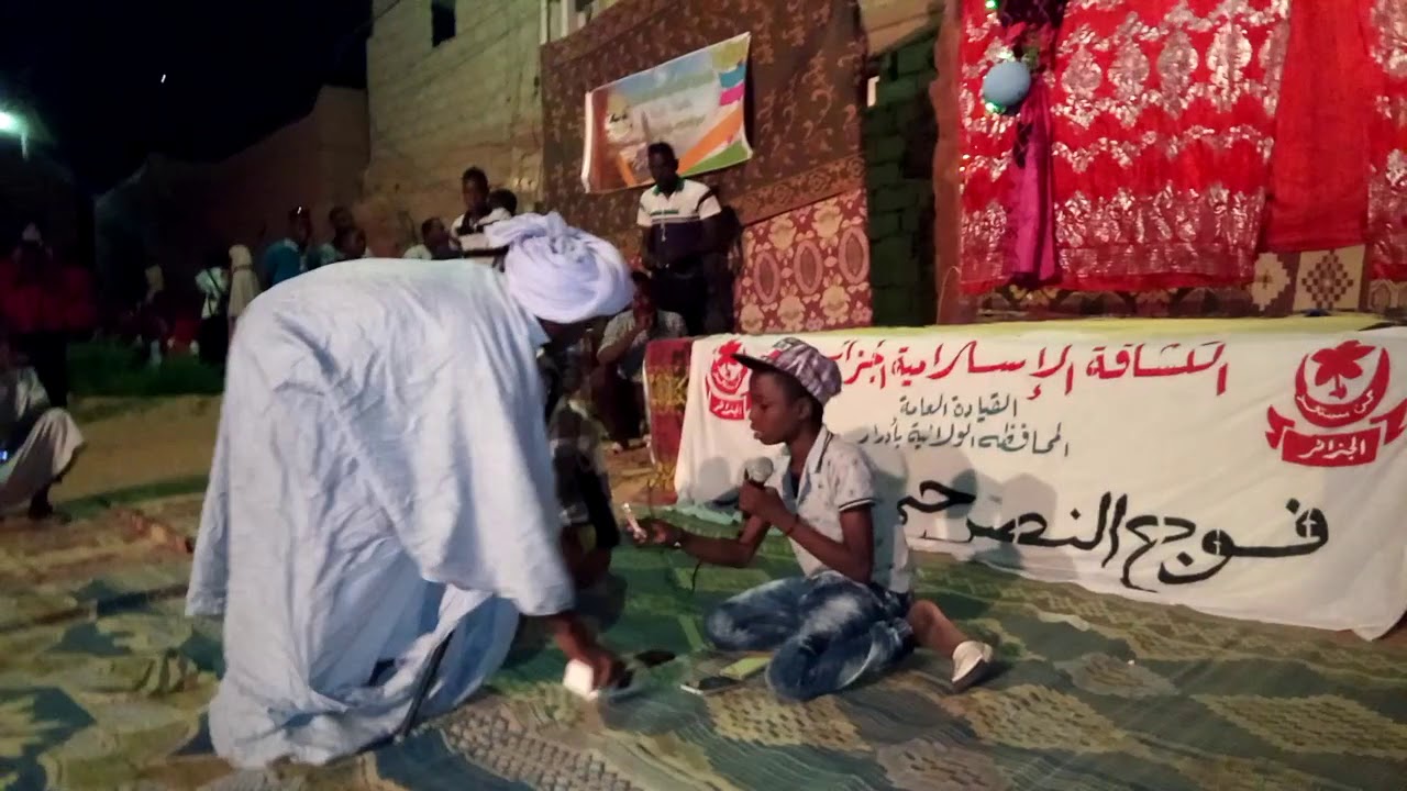 نجوم المسرح شباب اقبلي المنصور تشبع ضحك ههههه8ههه