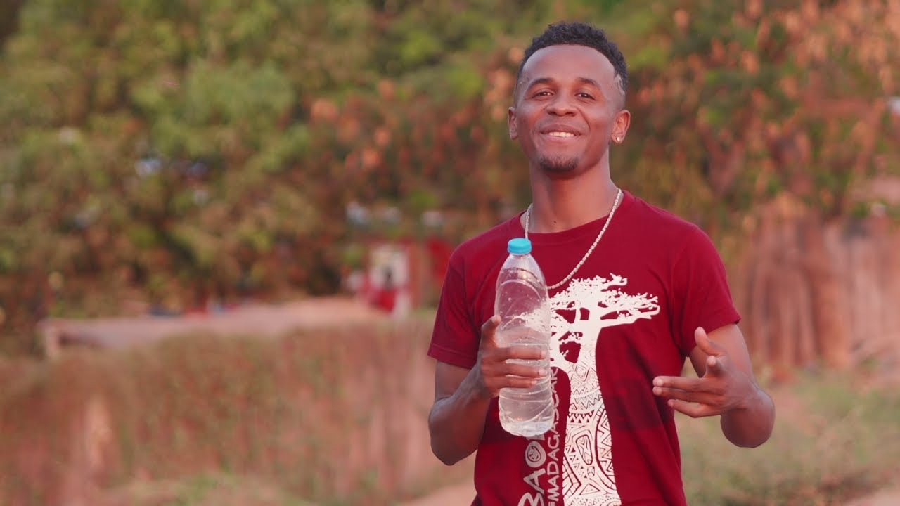 LICO KININIKE - ZARINA (Nouveaut&eacute; Gasy 2024)