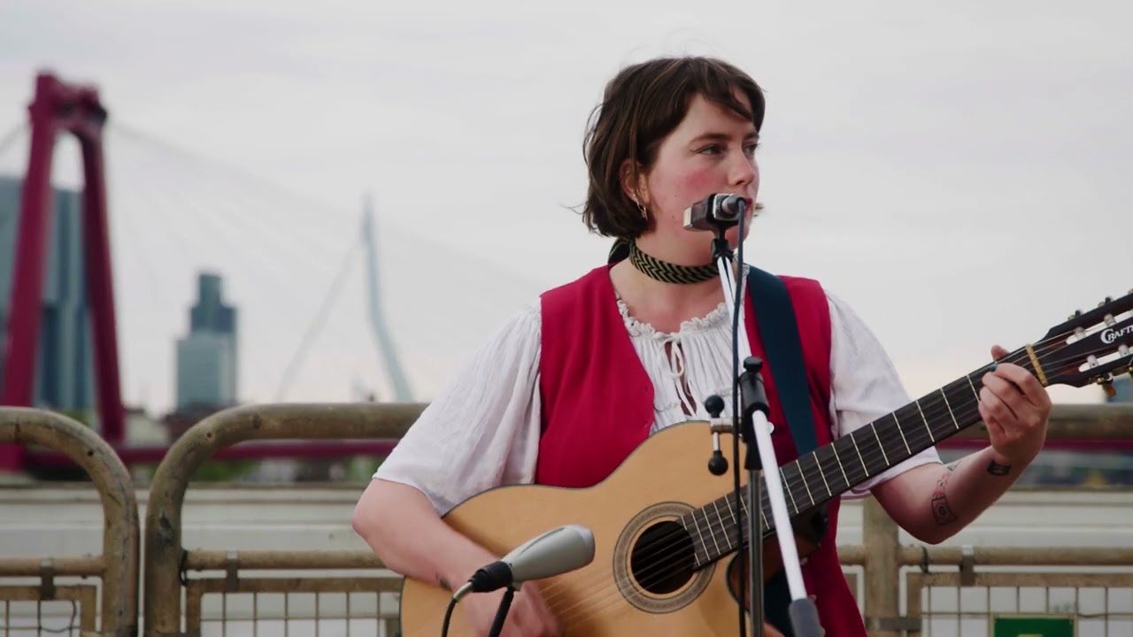 MOMO Festival & Front present: Katy J Pearson - Game of Cards | Hey You