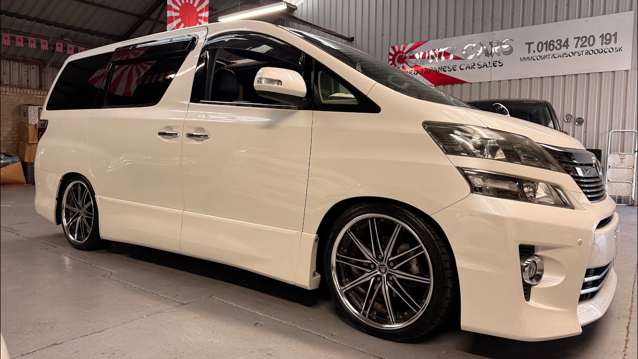 For Sale @ County Cars Of Strood, 2012 Toyota Vellfire 2.4 Platinum Edition, 37,000 Miles, Sunroofs,