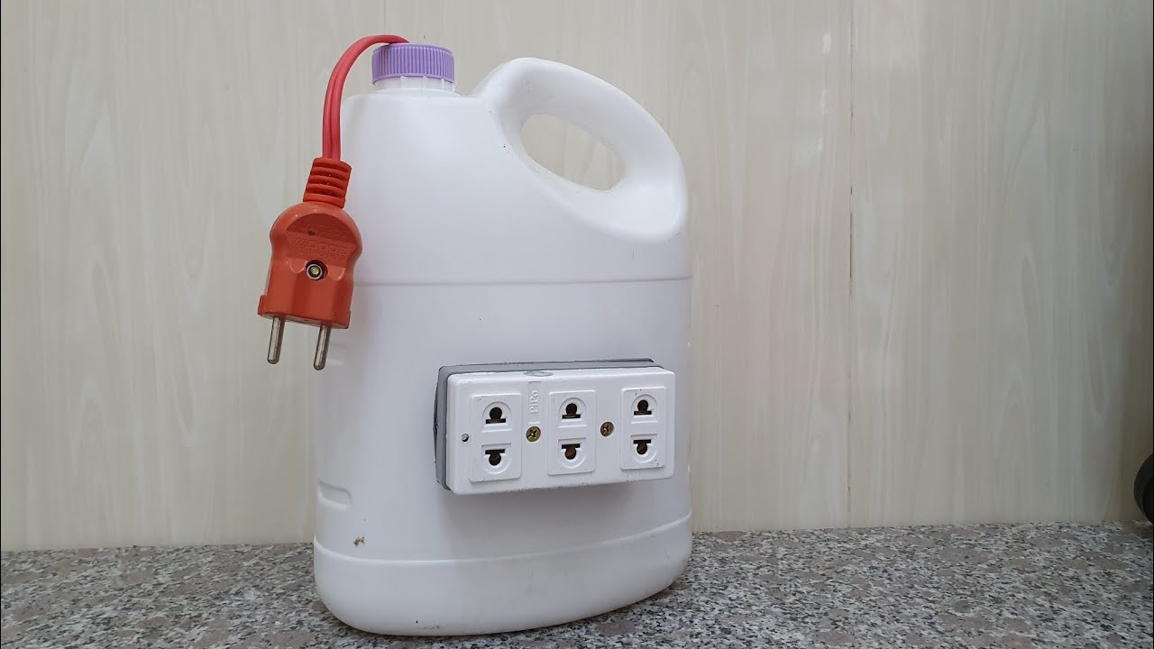 Chế  RuLo Cuốn Dây Điện Tại Nhà Từ Vỏ Chai Nước Rửa Chén