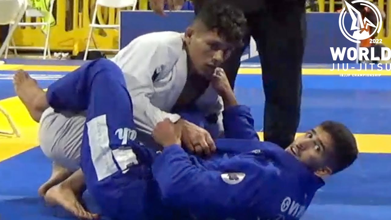 Mica Galvao v Matheus Gabriel / World Championship 2022