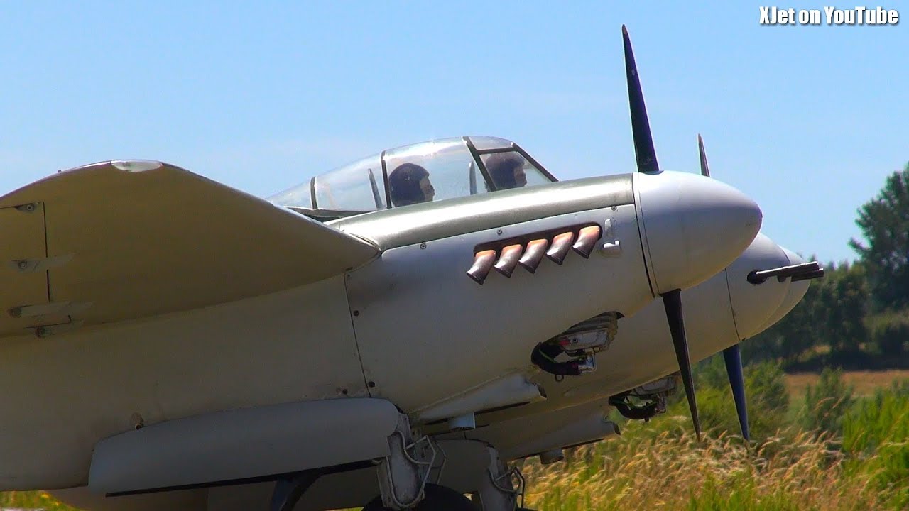 DH Mosquito at Tokoroa Airfield (large RC plane)