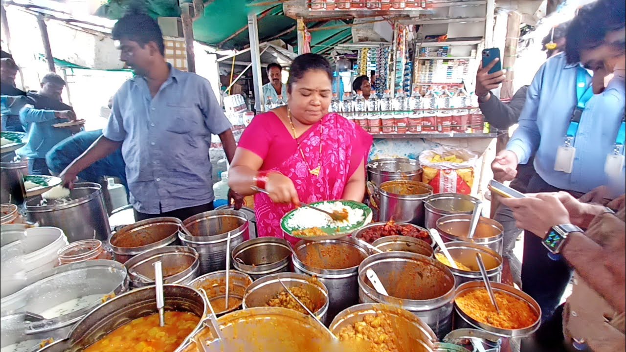 Sai Kumari aunty selling Unlimited Meals || Hyderabad Street Food ||  NSR