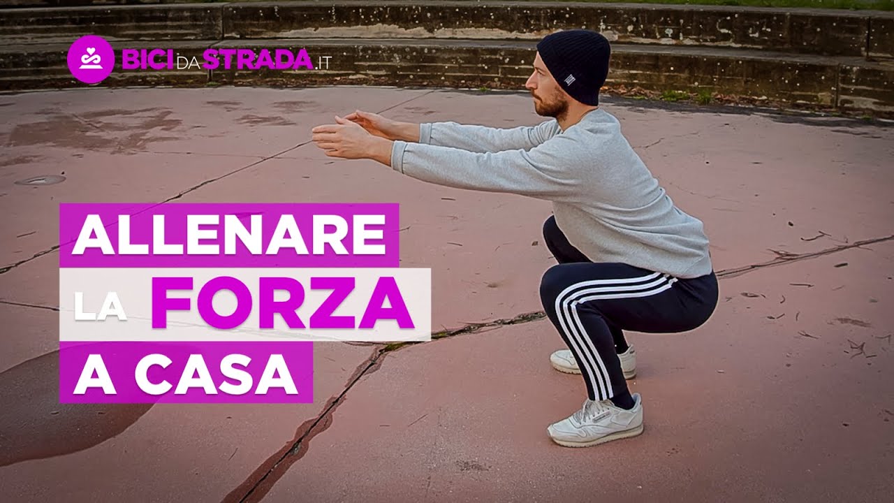 Forza e ciclismo: i 3 esercizi migliori da fare a casa