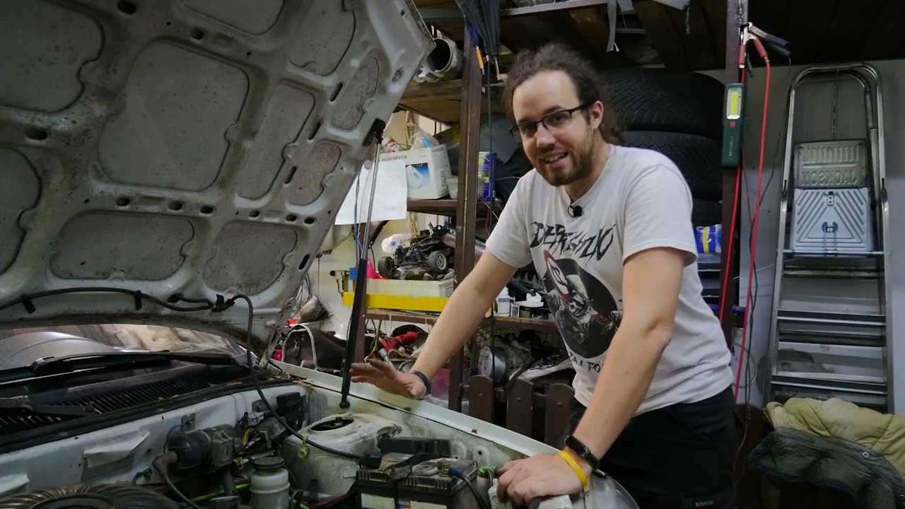 Teleszkópos motorháztető a Swiftbe