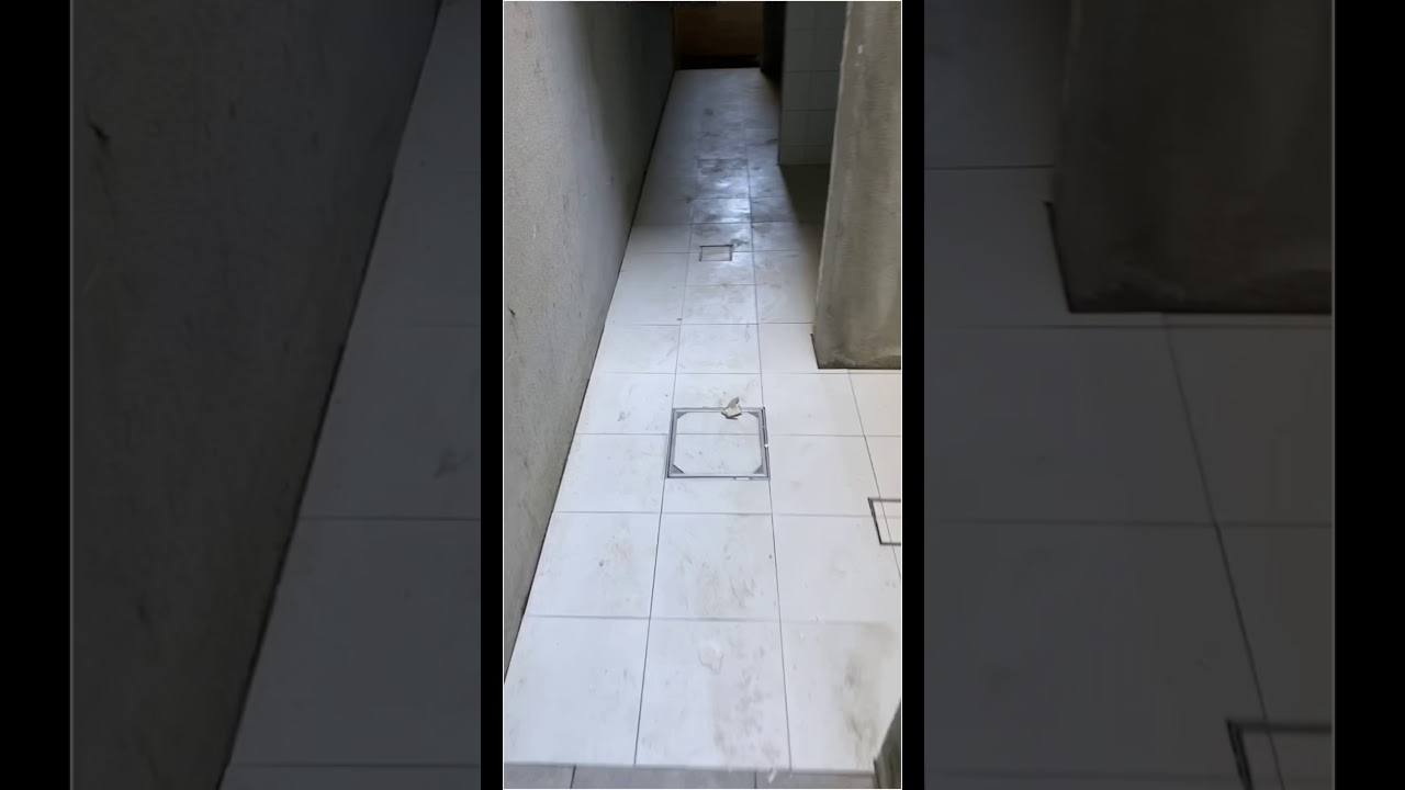 أنابيب الصرف الصحي وكيفيه قصها وتغطيتها أثناء التبليط