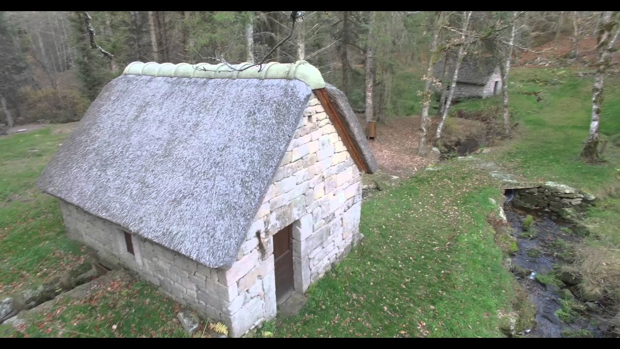 FCP [Drone 4K] - Les deux moulins de Chamboux  / Peyrelevade