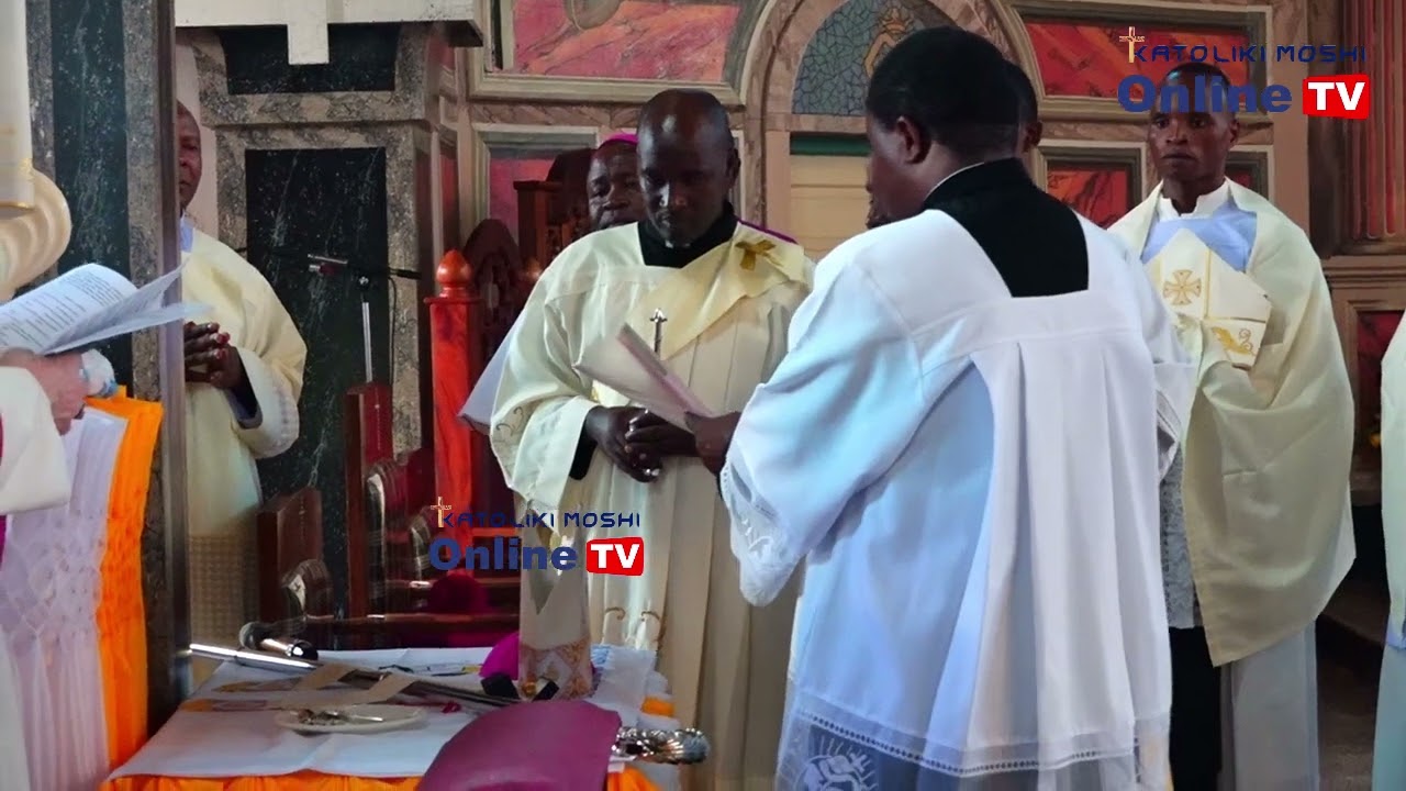 TAZAMA #ASKOFU NDEZIYE ABARIKI ZANA ZA KICHUNGAJI ZAASKOFU MTEULE JOSAPHAT JACKSON BUDUDU-TABORA
