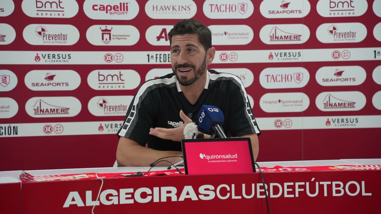 Rueda de prensa de Javi Vázquez previa del Ibiza U.D. v Algeciras C.F.
