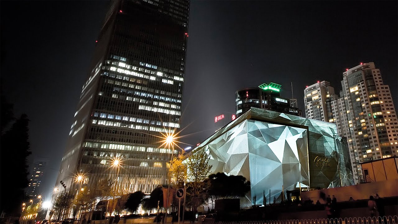 TIFFANY FLAGSHIP LAUNCHING SHOW