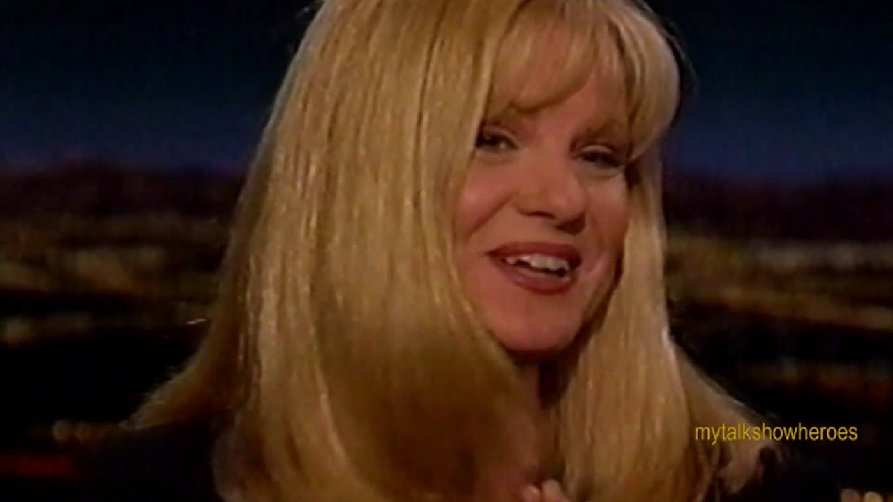 BONNIE HUNT - HILARIOUS INTERVIEW
