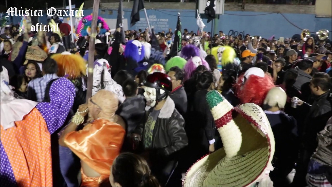 Comparsa | Nazareno Etla barrio de arriba 8va | Banda Estrellas del Pacífico