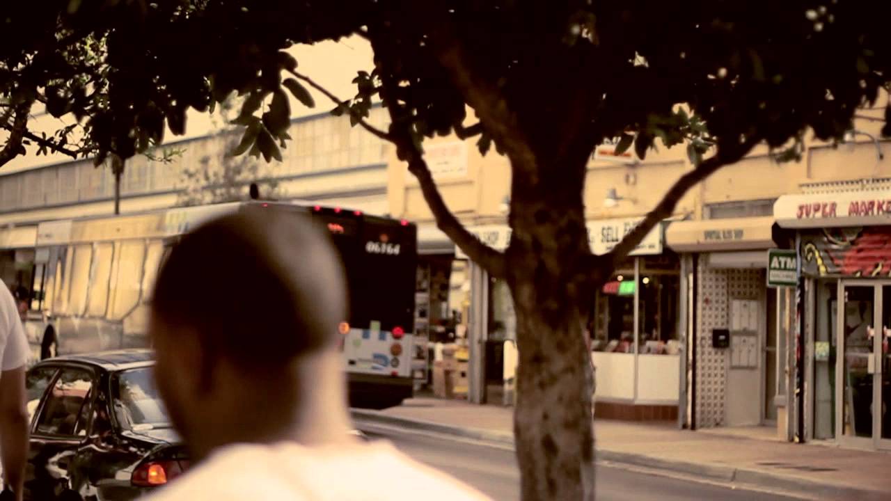 Mike Beatz - My World feat. Wrekonize (Official Video)