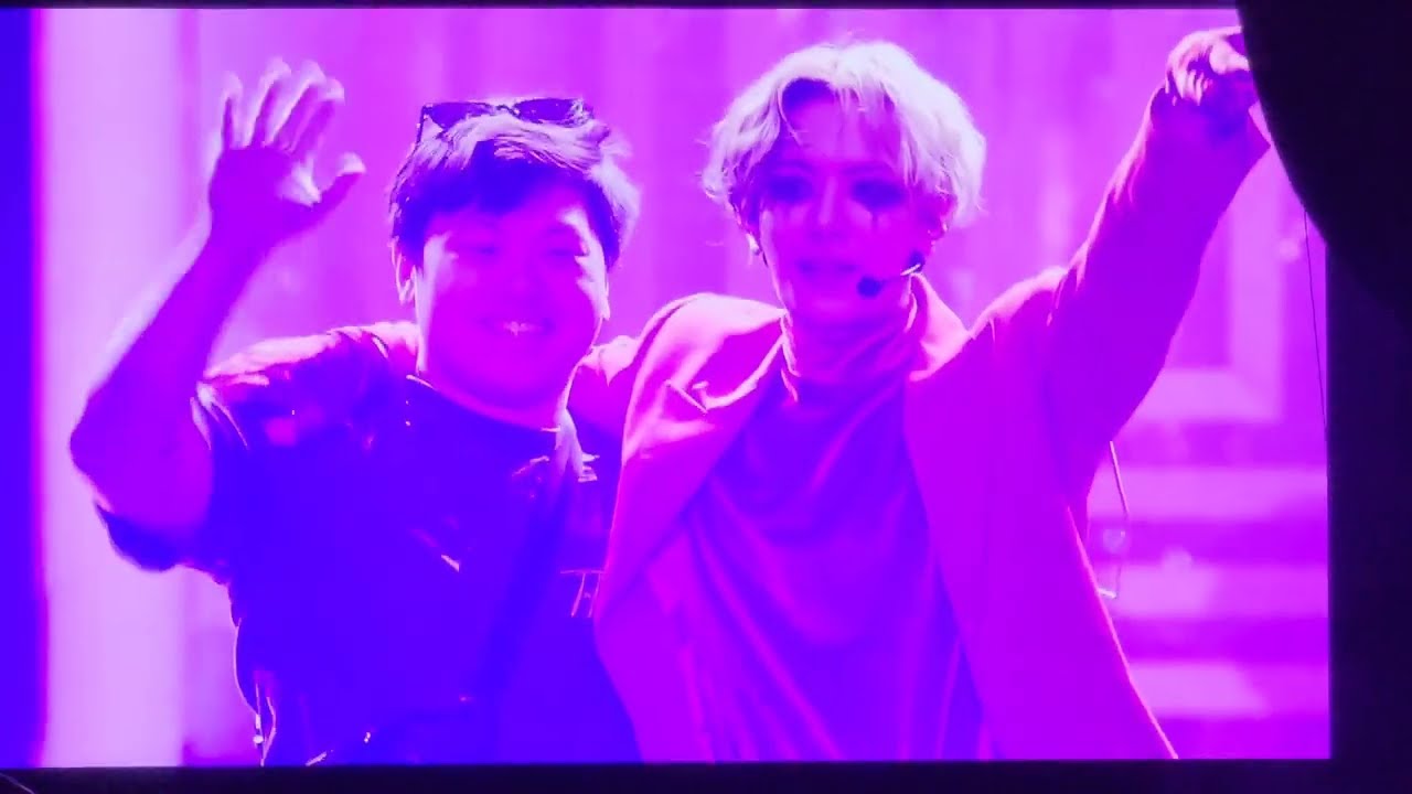 Jackson Wang is the ULTIMATE WINGMAN!! [FANCAM] I Love You 3000 II - Magic Man 4K Vancouver 04-30-23