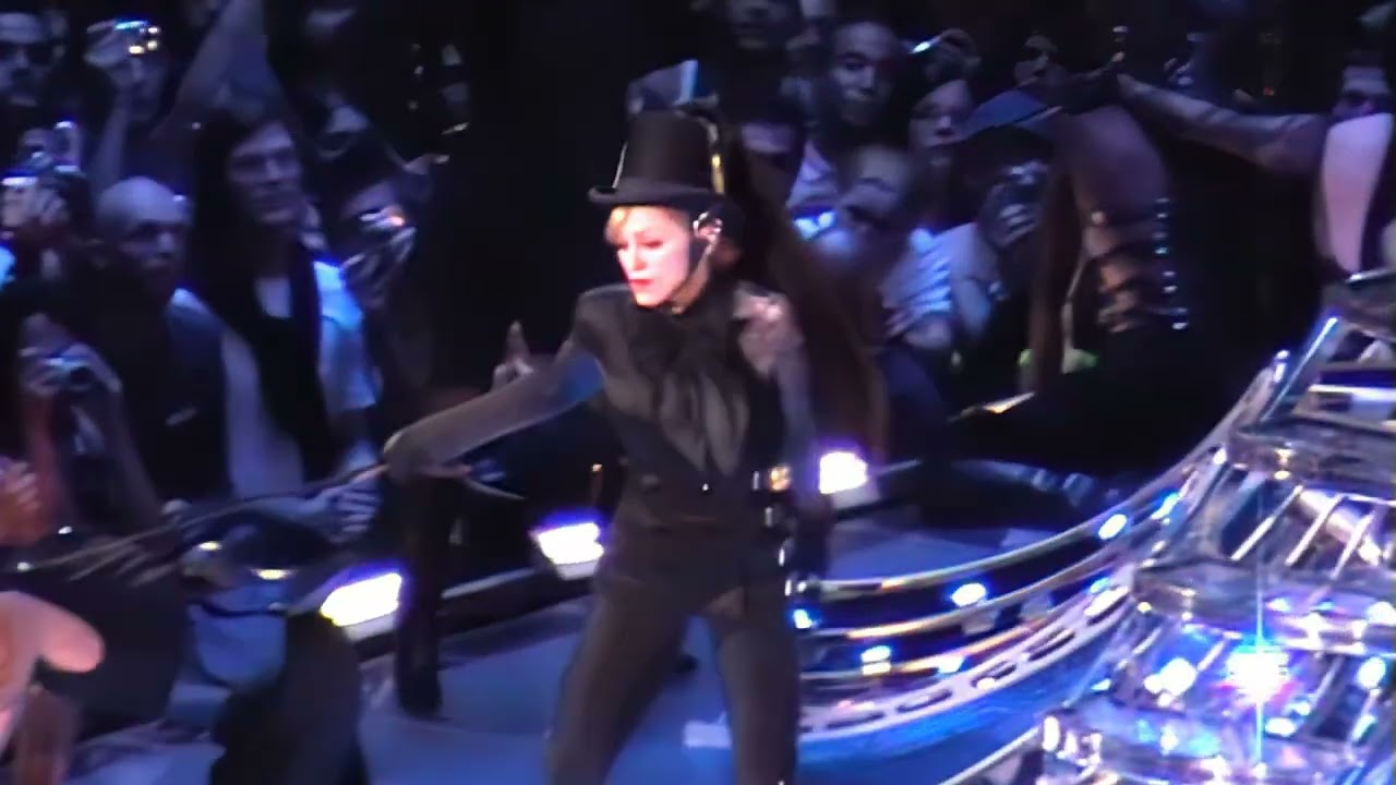 Madonna 
