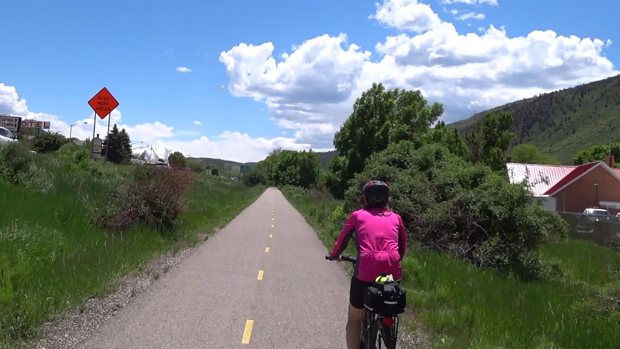 [53] Bike the Rio Grande bike trail