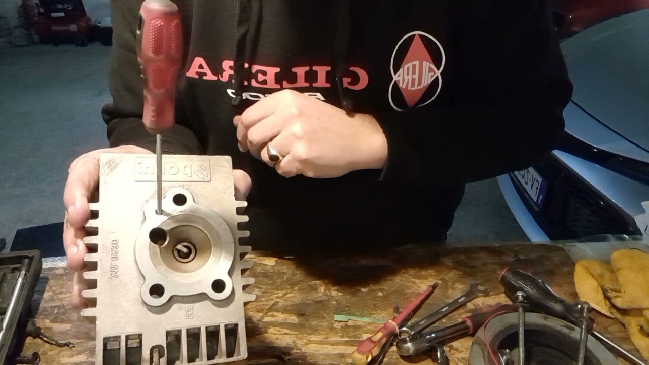 come montare il gruppo termico di un piaggio Si, Ciao, Bravo e gilera cba.