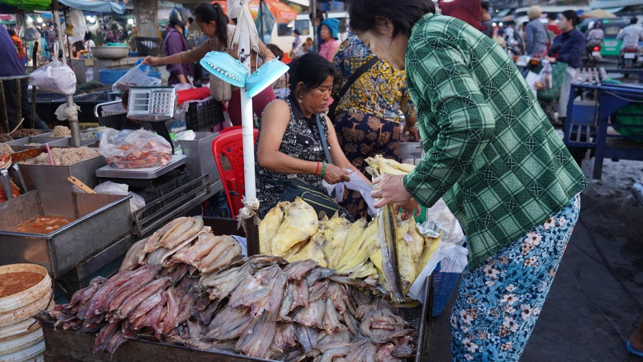 Early Morning Vegetable Market Scene &ndash; The Big Place Selling Fish, Dry Fish, Seafood & More