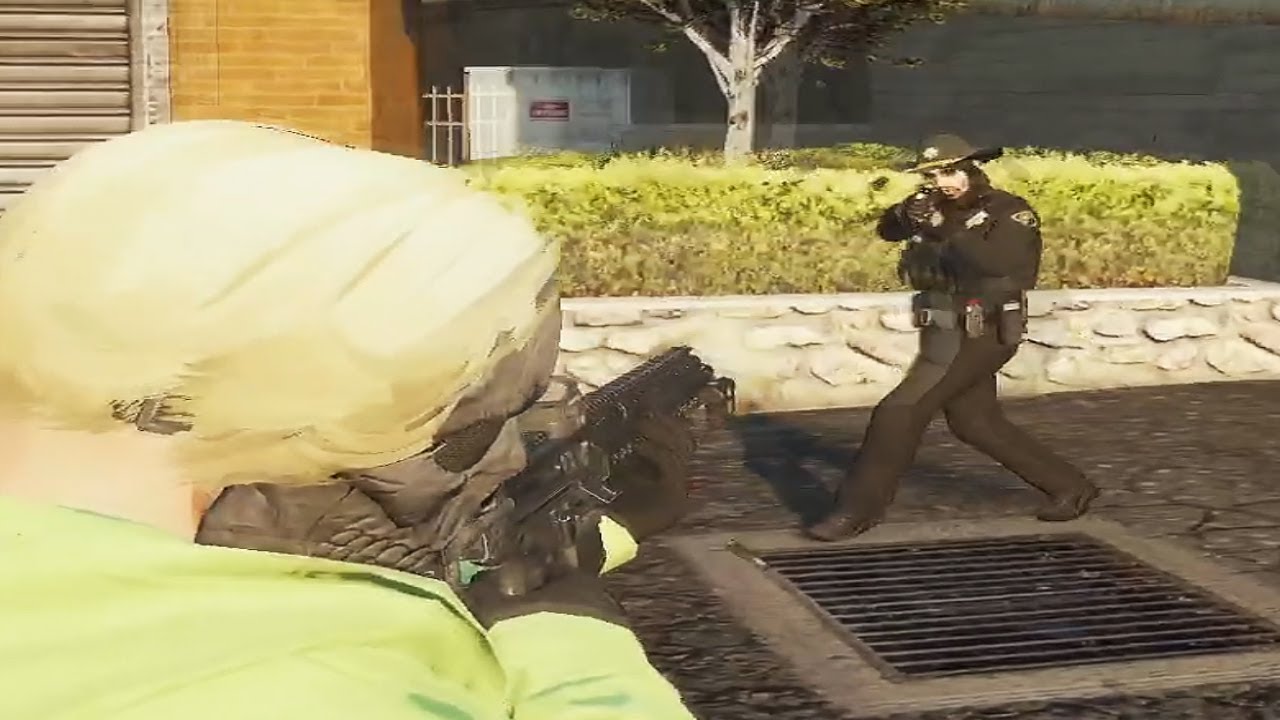 xQc Goes To War With The Police