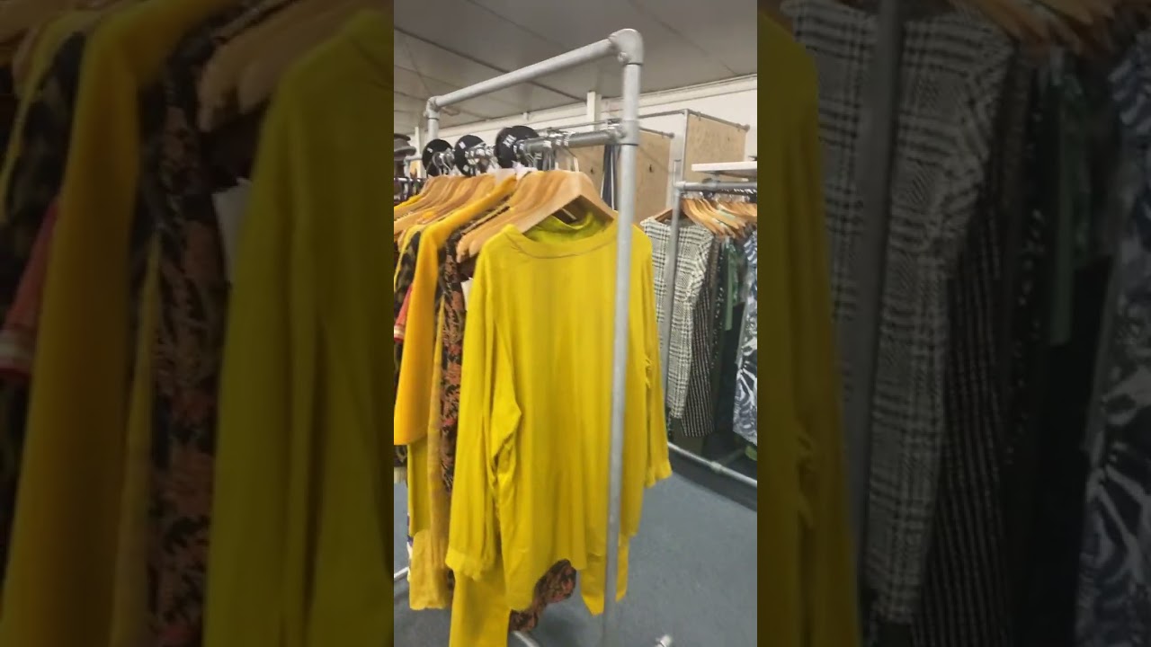 Hidup di Belanda secondhand baju sepatu dll 