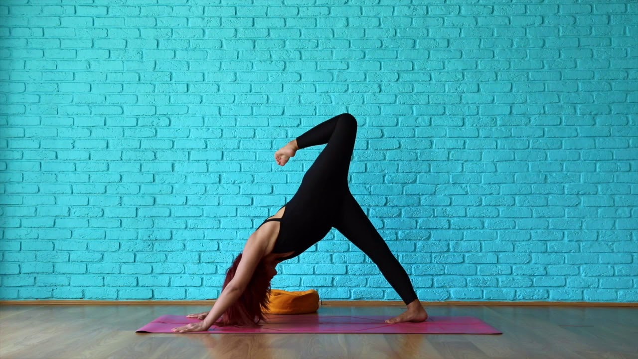 Terapatik Canlandırıcı ve Dinlendirici Yoga Dersi-1 | Sevinç Ayyıldız