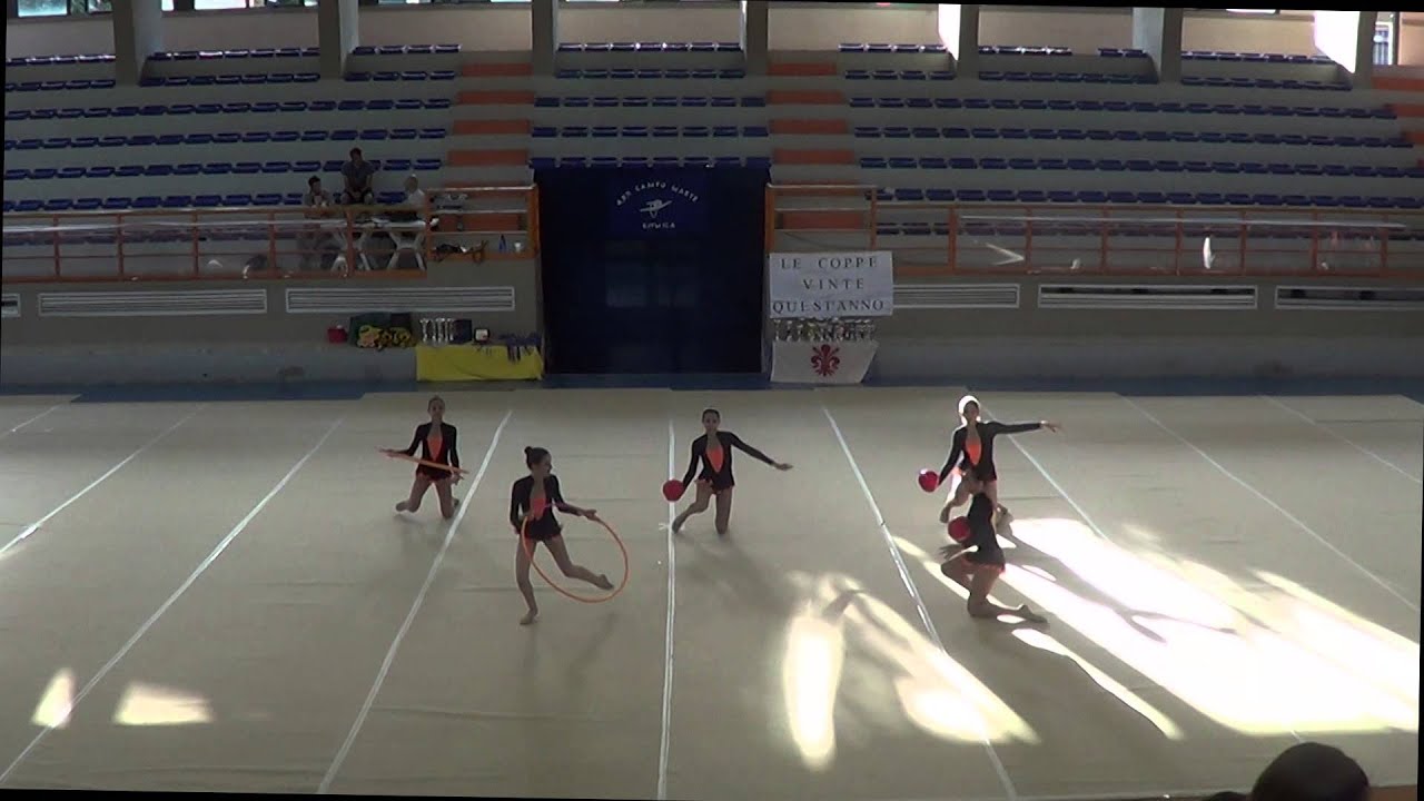 Saggio fine anno 2014 - Regionale Junior/Senior - Squadra Cerchio Palla