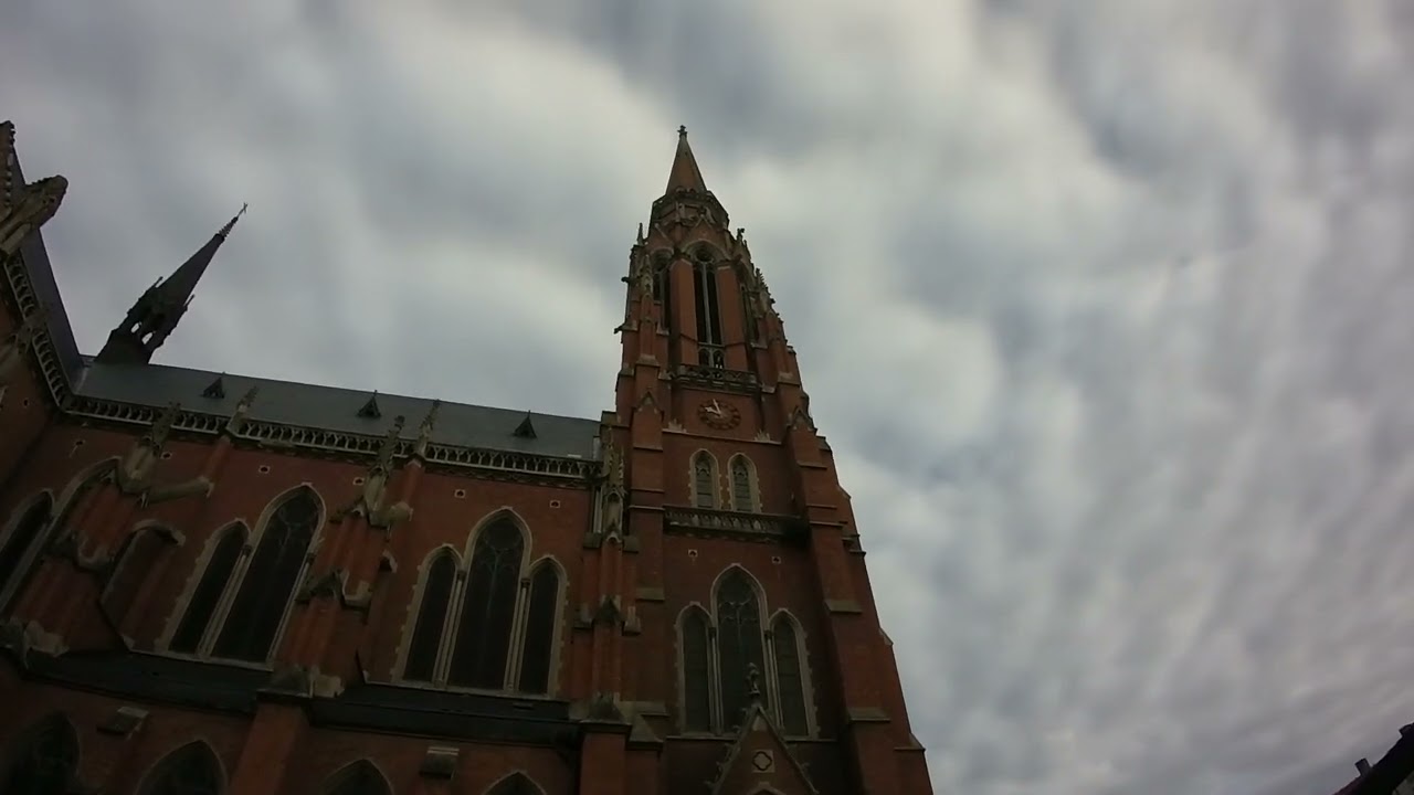 Konkatedrala sv. Petra i Pavla, Osijek - poziv na misu nedjeljom