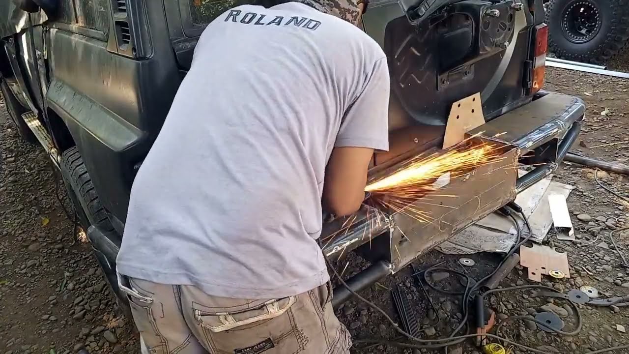 EP 1 fabricating rear winch bumper / tube / swing out #nissanpatrol #manongsteel #4x4 #steelbumper