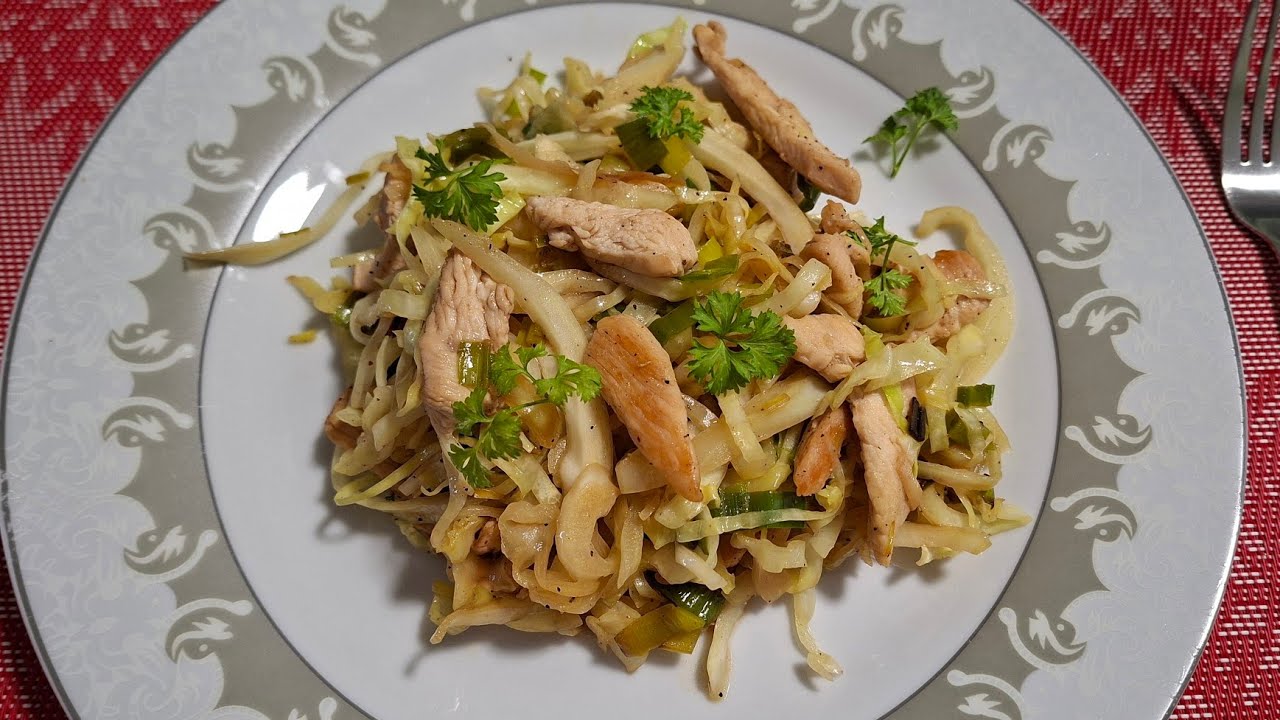 Piletina u woku, chicken in a wok