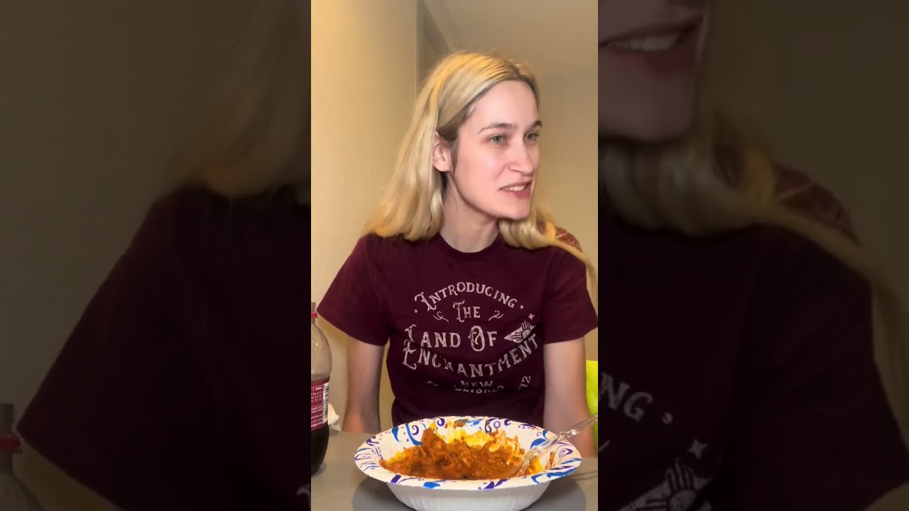 Frito chili pie to end off our weekend! #eatwithme #mukbang #eat #eating #food #foodie #foodtiktok