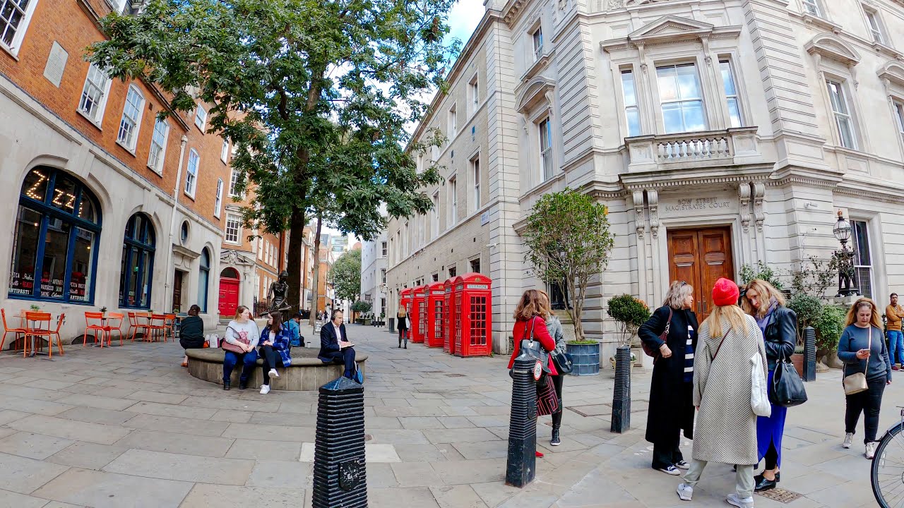 London West end walks Holborn to Charing Cross going through Covent Garden