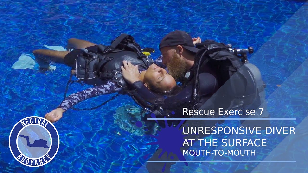 PADI Rescue Diver Course Skill: Unresponsive Diver at the Surface: Performing Mouth-to-mouth