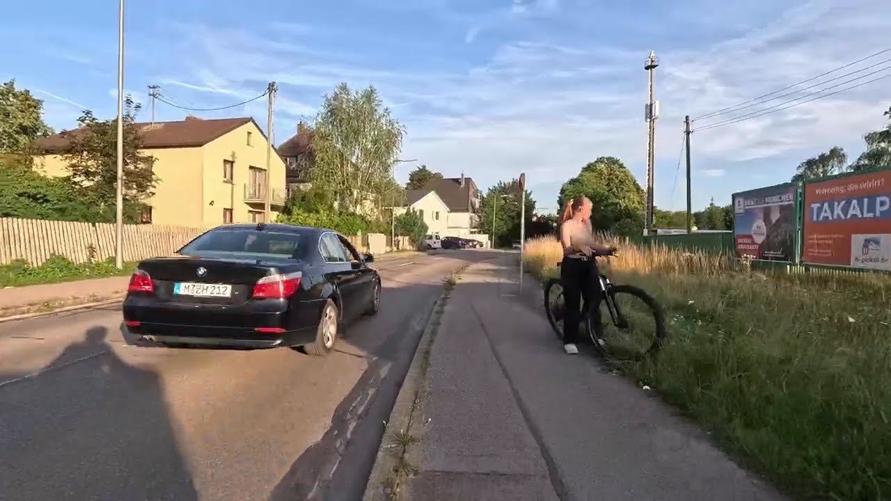 Munich Bogenhausen / Zamdorf Bike Tour ( 4K )