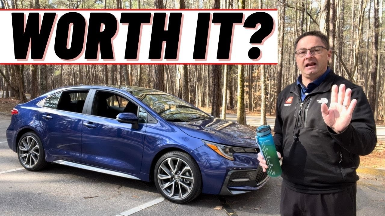 2022 Corolla SE Review - Is 6-Speed Manual the Way to Go? Full Review!