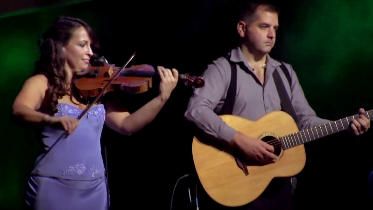 2016 TOUR LIVE - 'BUACHAILLE ÓN EIRNE'