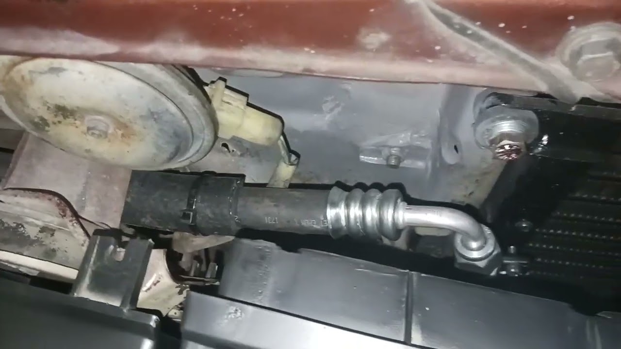 FJ60 (84-87)Land Cruiser A/C hose/condenser mod