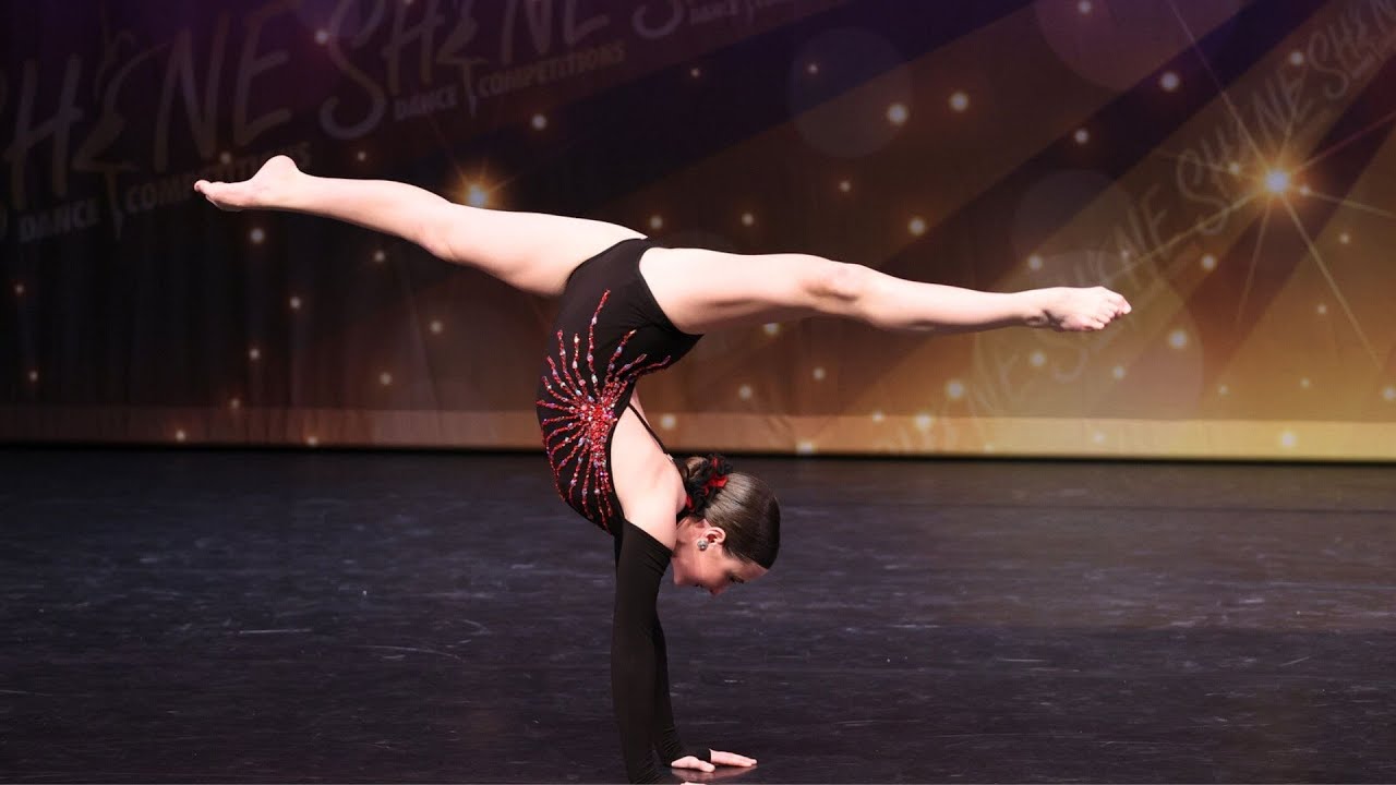 The Devine | Acro Solo