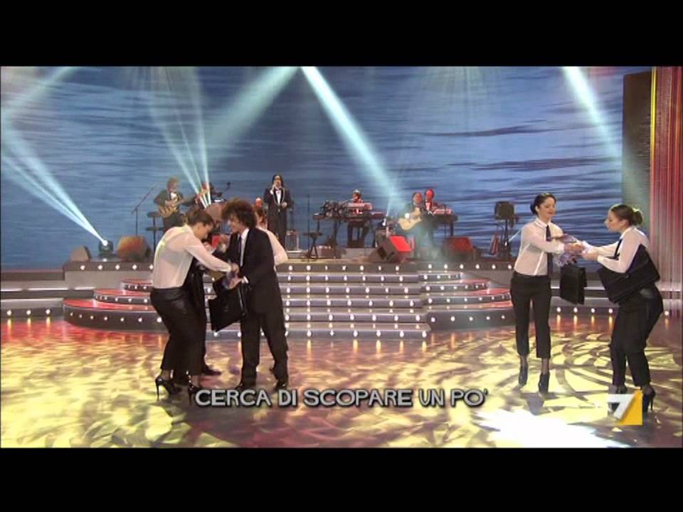 Elio e le Storie Tese in memoria di Emilio Fede Show must go Off 2012 03 31