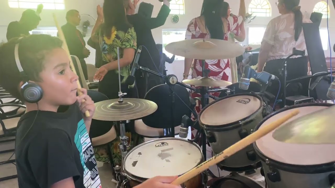 Deixa eu te usar da @SarahFariasOficial  ( cover drum)