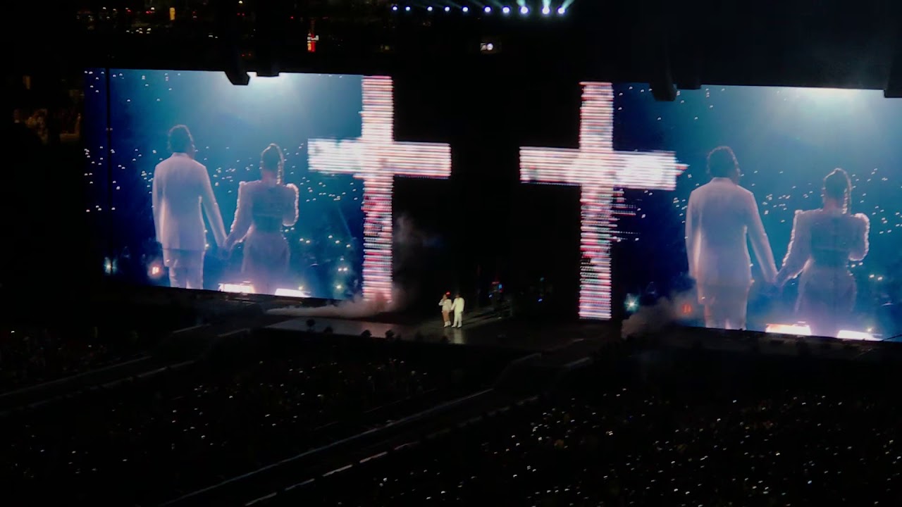 Beyoncé & Jay Z - Intro/Holy Grail (OTRII Philly 7/30/18)