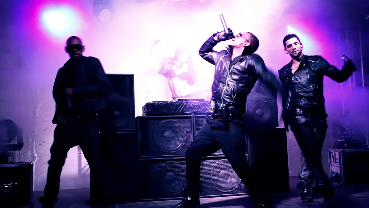 Eminencia Cl&aacute;sica - Candela Oficial Video