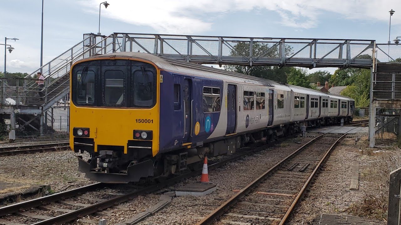 Trains at Grimsby Town & Cleethorpes (21/08/2023)